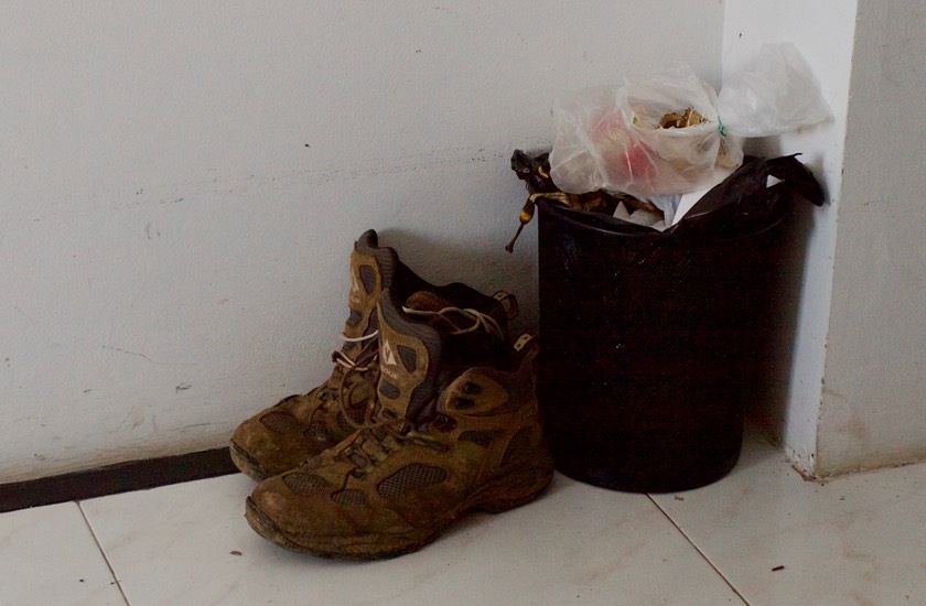 left boots